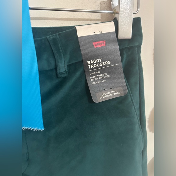 Levi Baggy Velvet Trousers NWT! - Picture 3 of 16